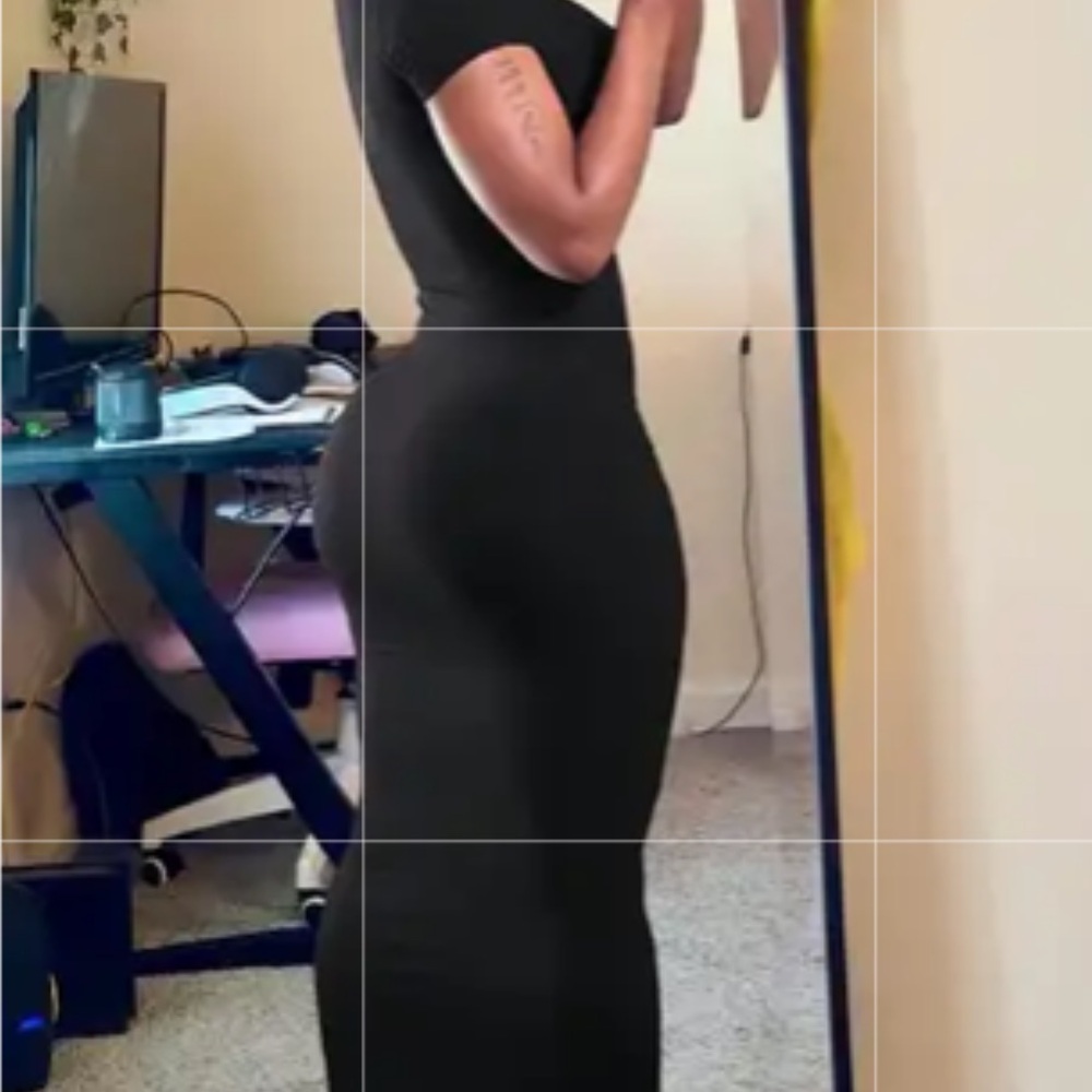 TEMU Black crew neck bodycon dress